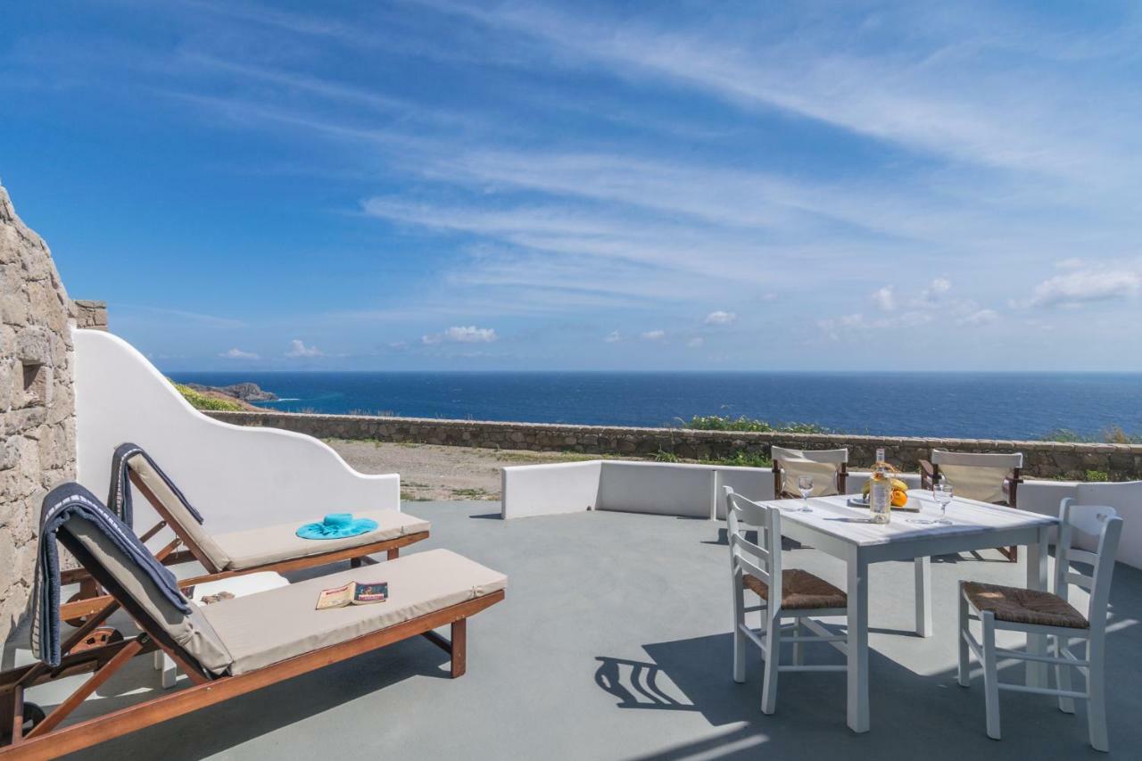 Heavenly Milos Suites Agia Kiriaki Beach  Dış mekan fotoğraf