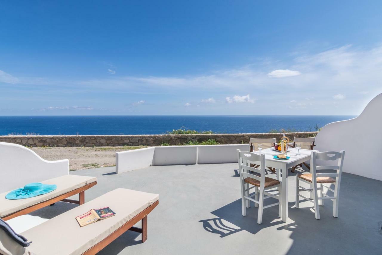 Heavenly Milos Suites Agia Kiriaki Beach  Dış mekan fotoğraf